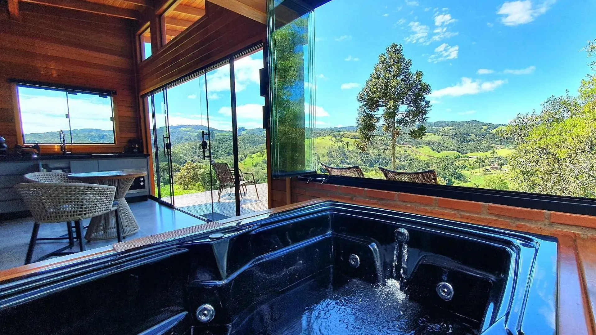 Cabana Bad Wolf - Rancho Queimado - Sc